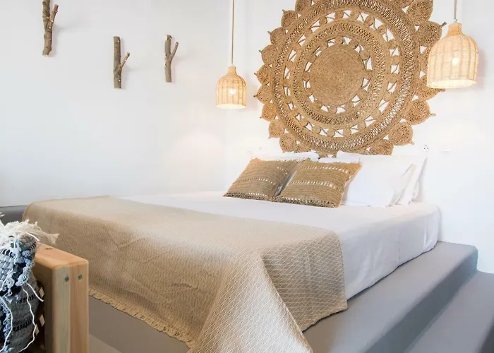 Gorgona Blue Studiο